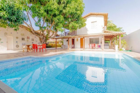 GB06 Casa 7 Suítes Com Piscina, Churrasqueira e Jardim